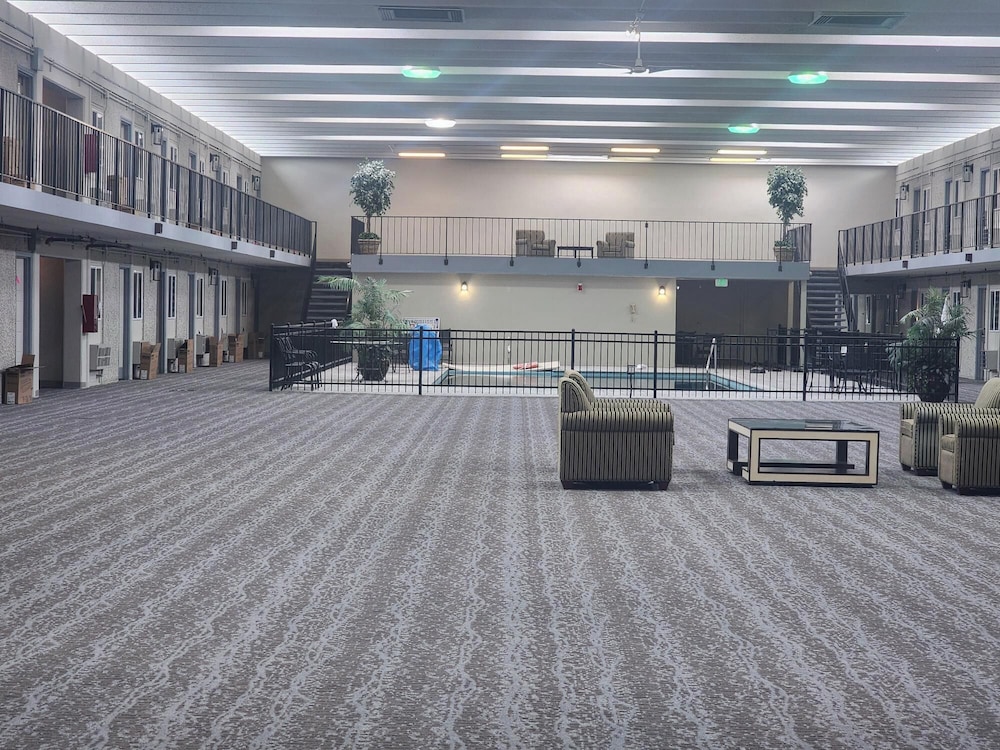 Ramada By Wyndham Sterling detail