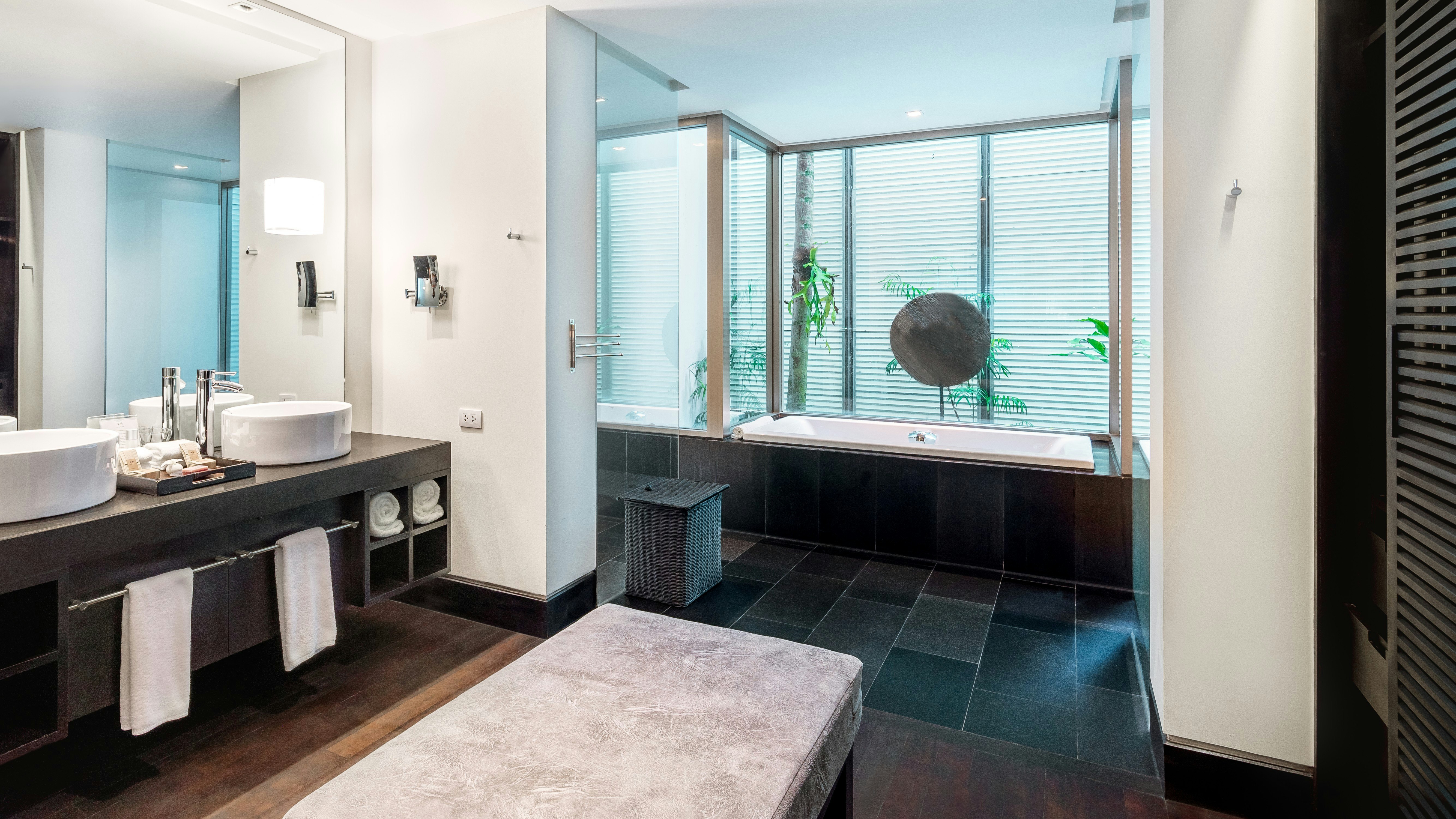 Twinpalms Surin Phuket Resort 50/50