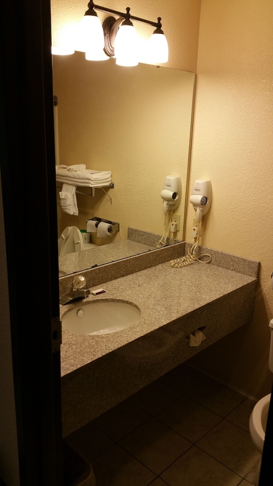 Americourt Hotel 26/39