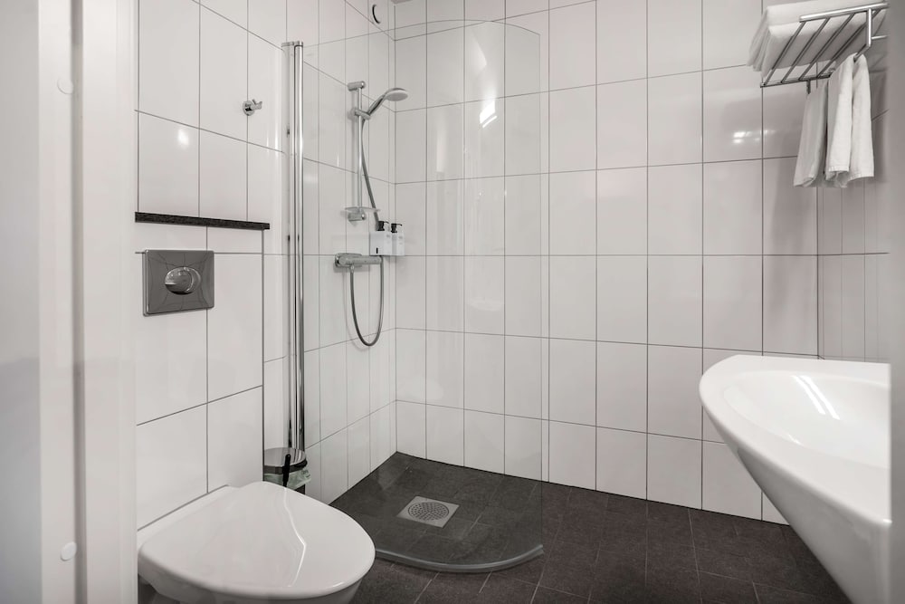 Scandic Linköping Väst 2/40