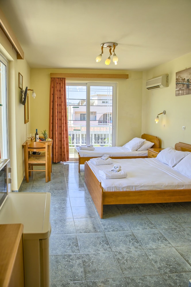 Alia Luxury Suites and Spa 116/169