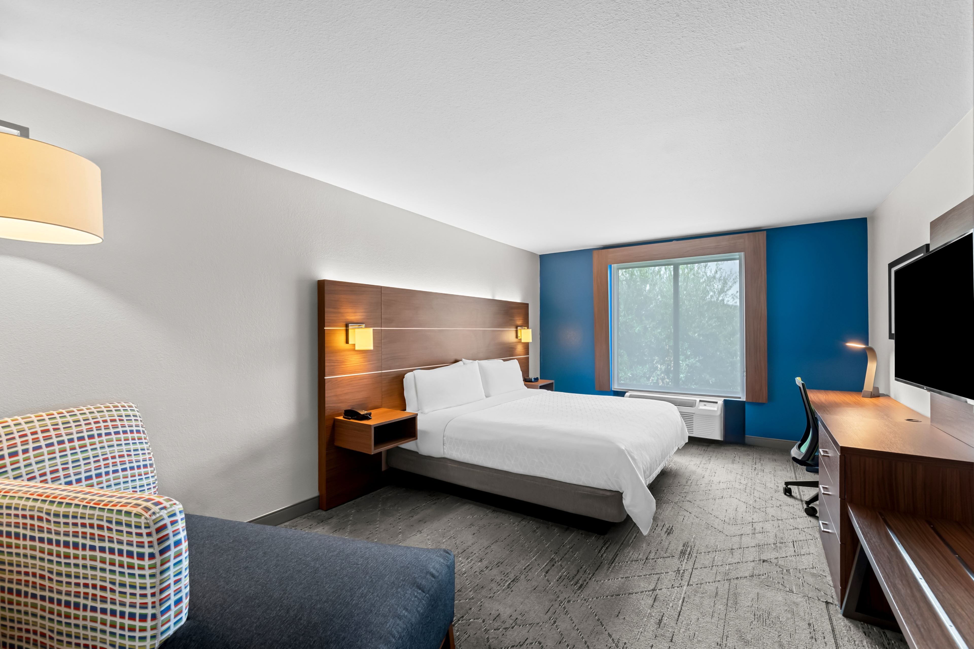 Holiday Inn Express & Suites Austin SW - Sunset Valley, an IHG Hotel 20/50