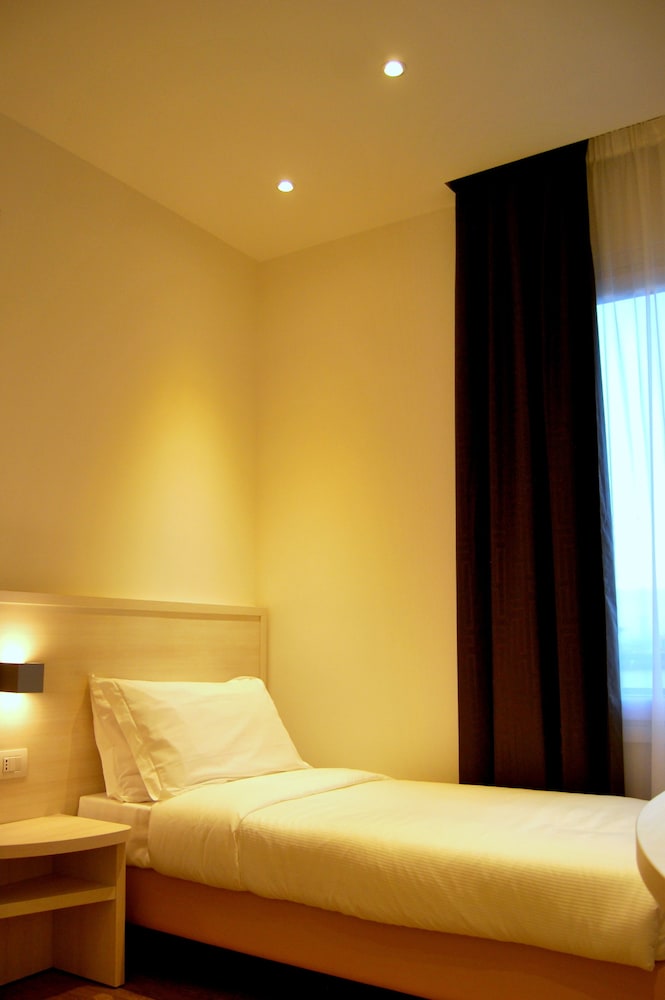 Hotel Cantoria 14/56