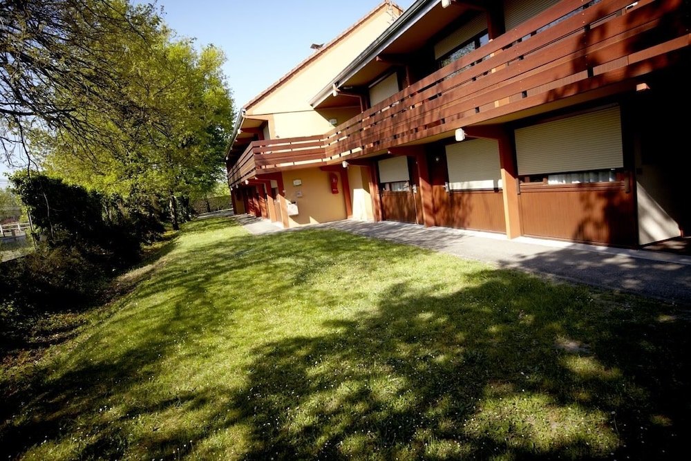 Le 2 By Hotel Akena - La Ferte Bernard 49/50