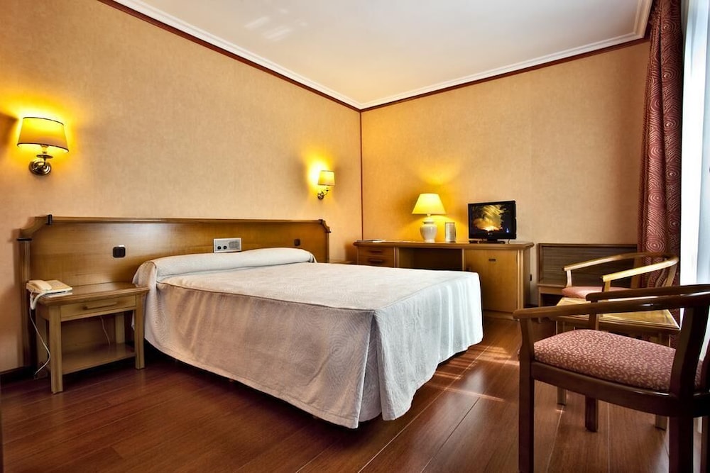 Hospedium Hotel Europa Centro 9/47