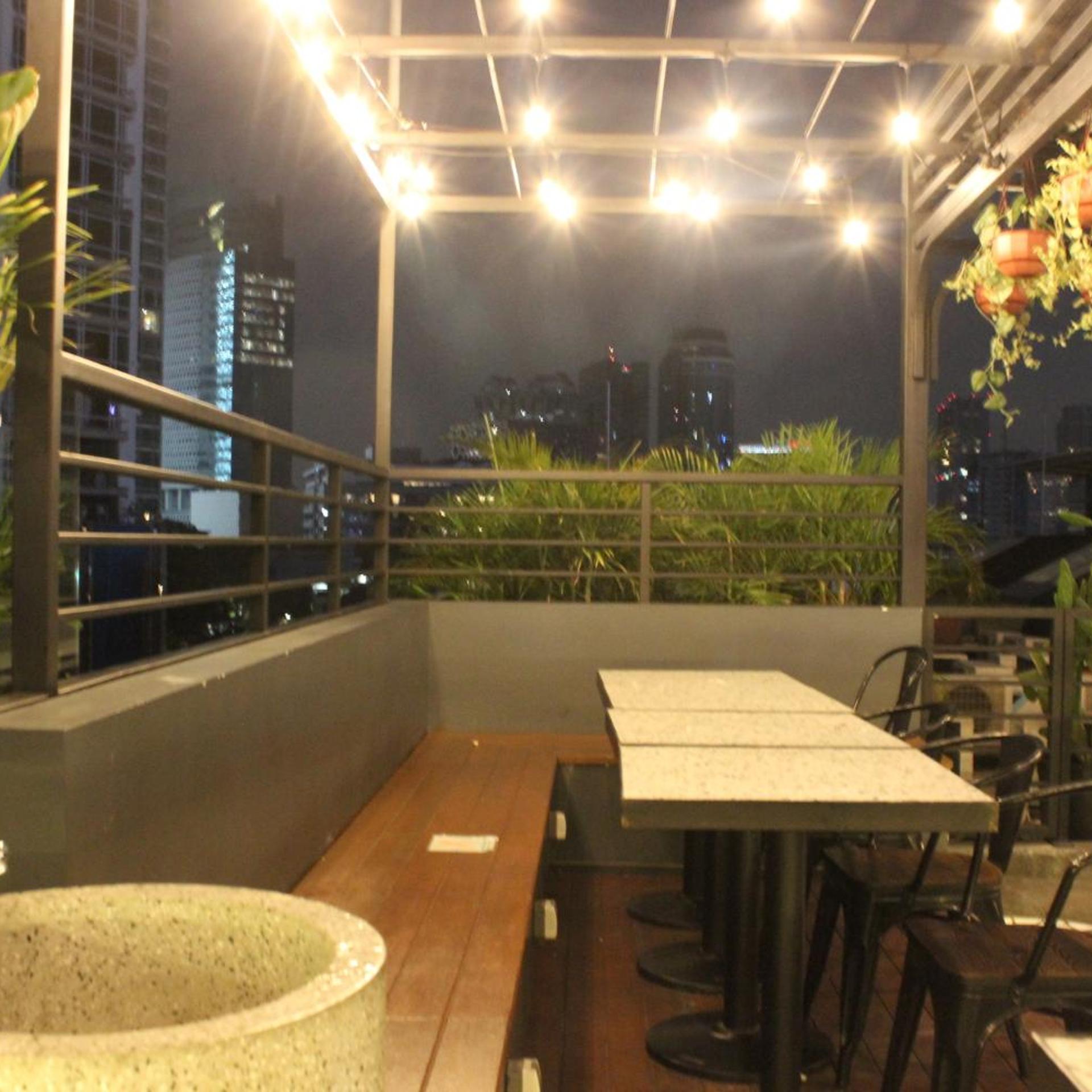 La Boheme Rooms and Coffee 35/50
