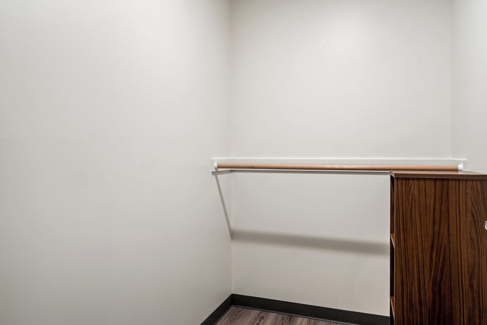Everhome Suites Portsmouth - Newington 19/46