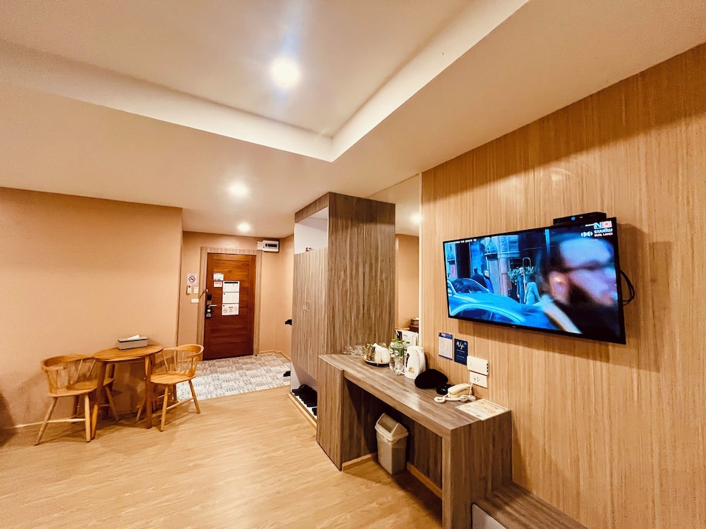 USABAI Riverside Boutique Hotel 18/49