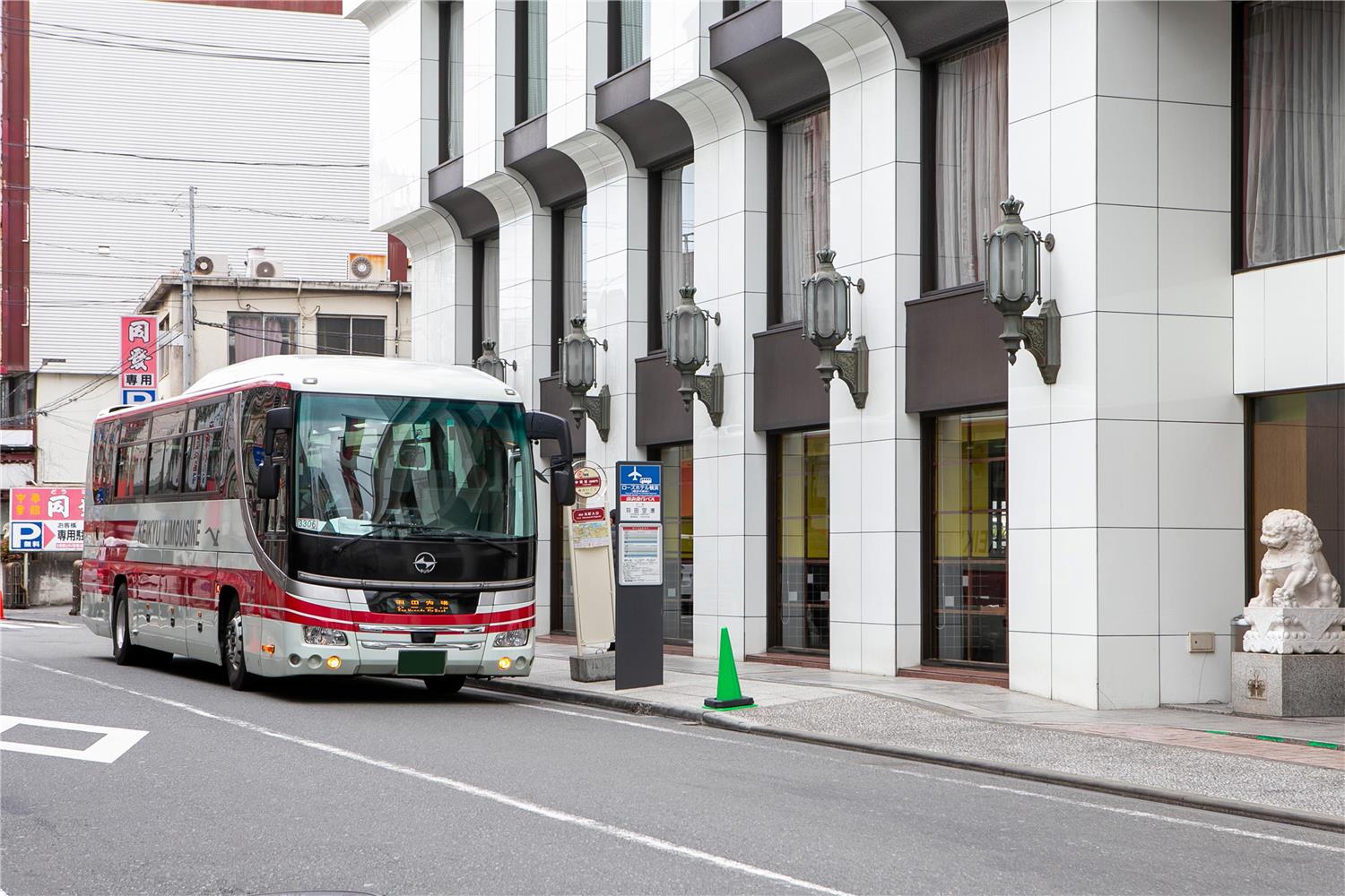 Rose Hotel Yokohama, WorldHotels Distinctive 39/40
