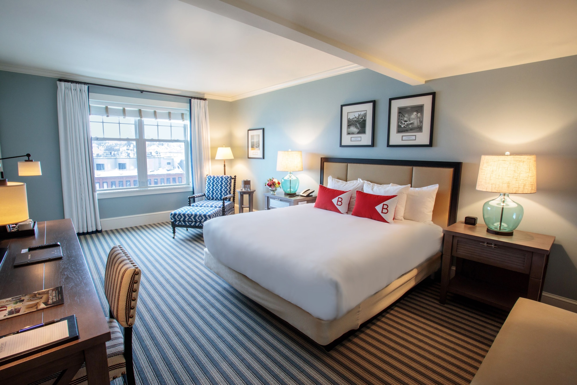Select, King Bed, City View
