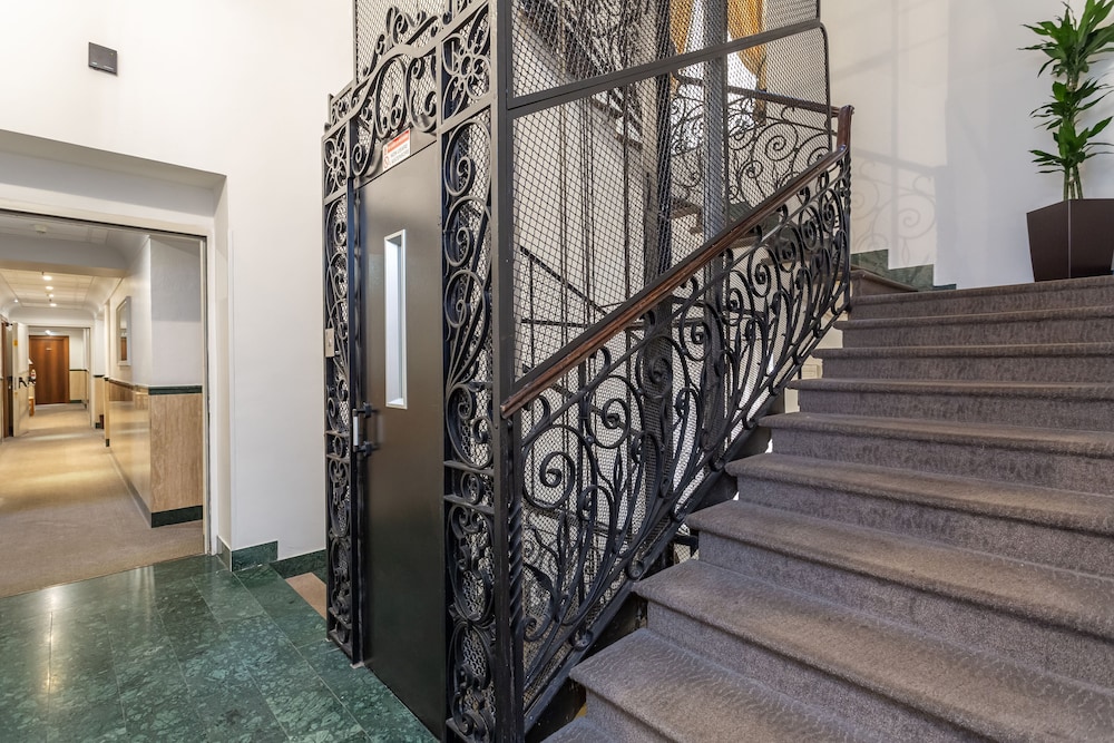 Hotel Medici 2/48