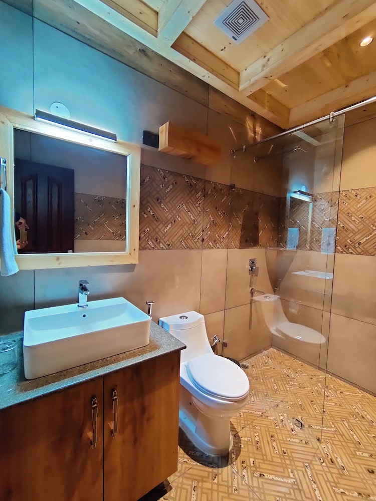 Regenta Resort MARS Valley View 50/50