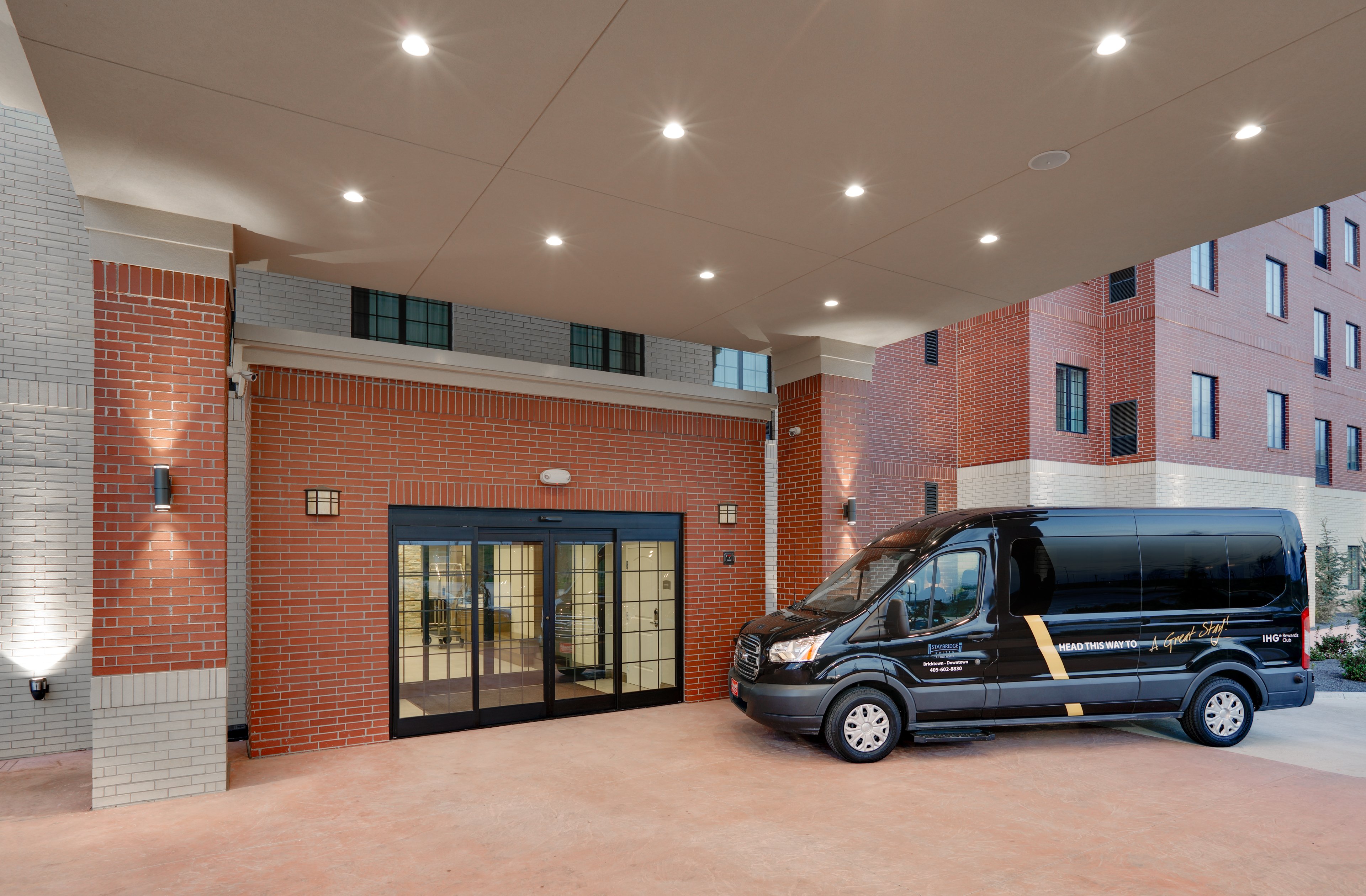 STAYBRIDGE SUITES OKLAHOMA CITY - DOWNTOWN 40/45