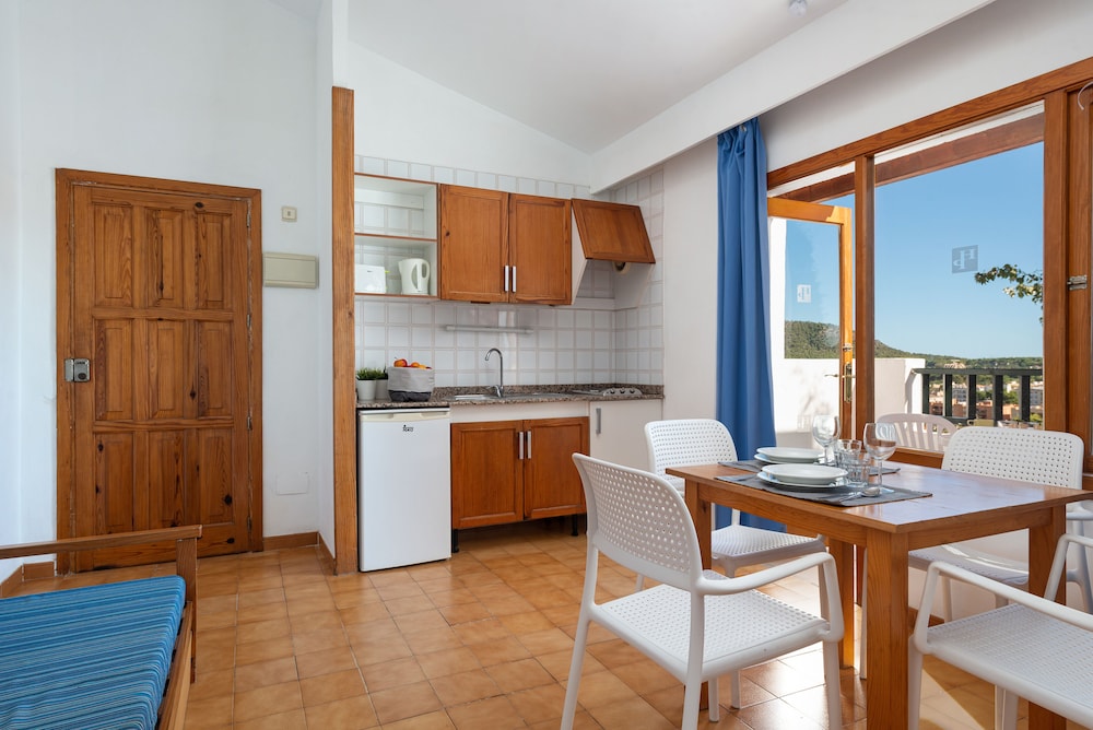 Holiday Park Santa Ponsa 16/32