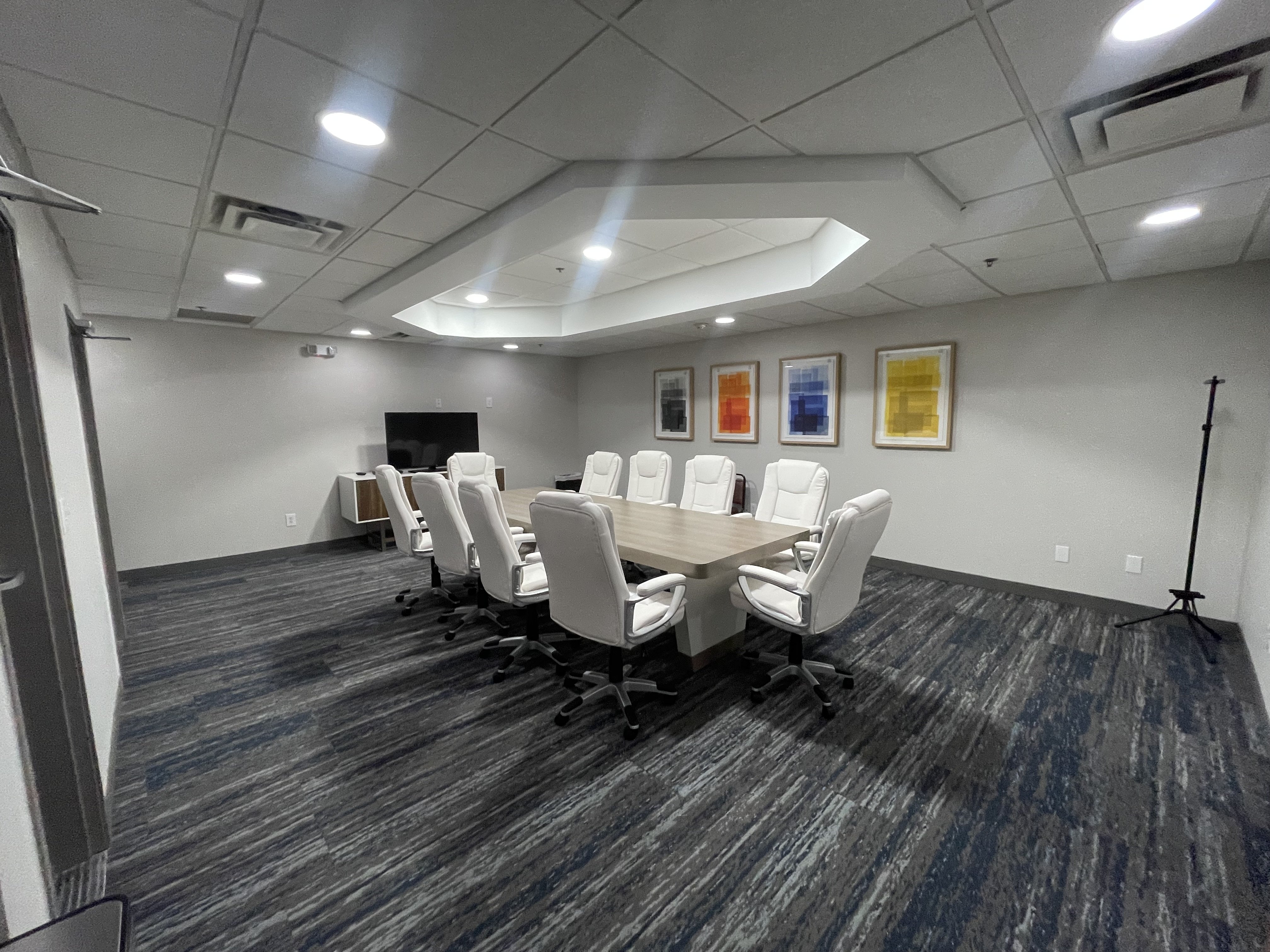 Holiday Inn Express Hotel And Suites Waterford 45/47