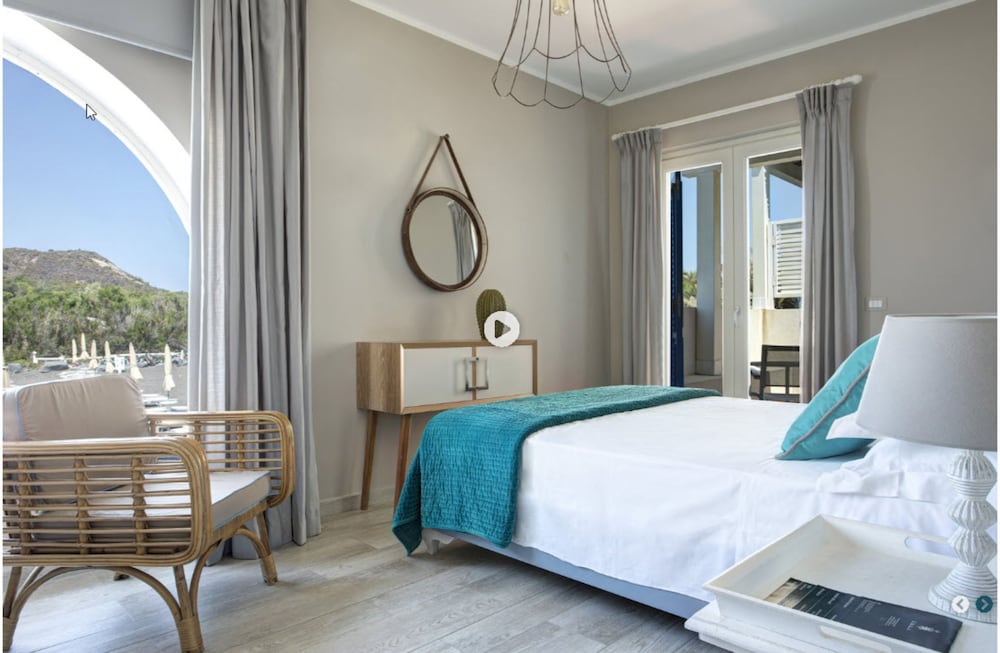 SUITE, DOUBLE BED