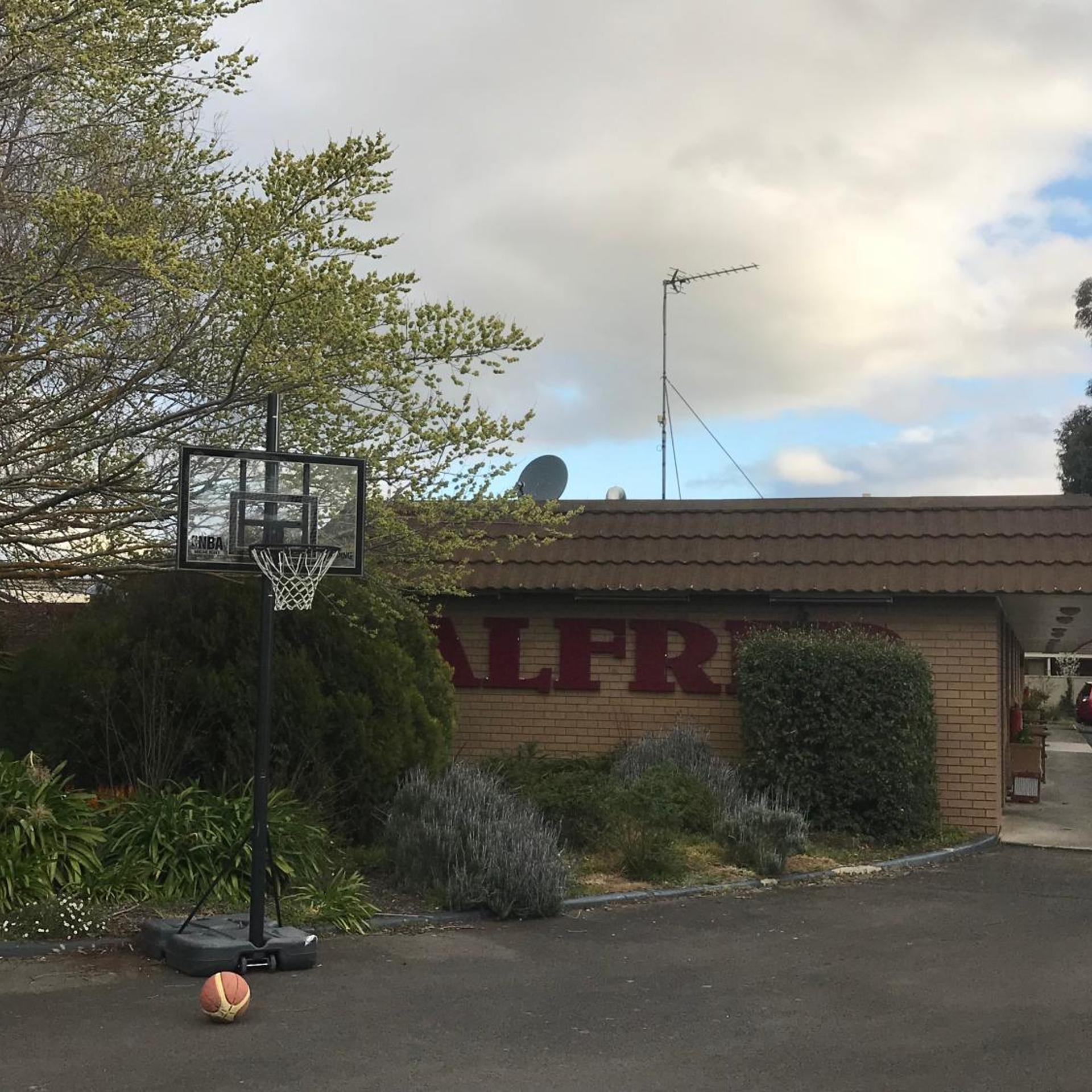 Alfred Motor Inn 3/34