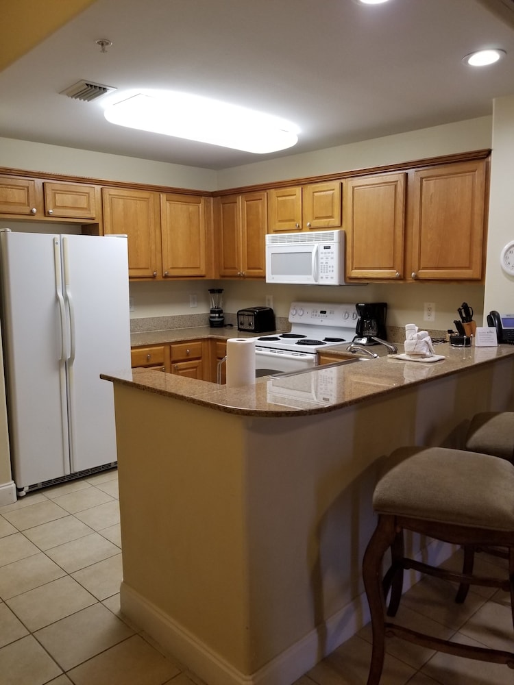 Blue Heron Beach Resort 58/70