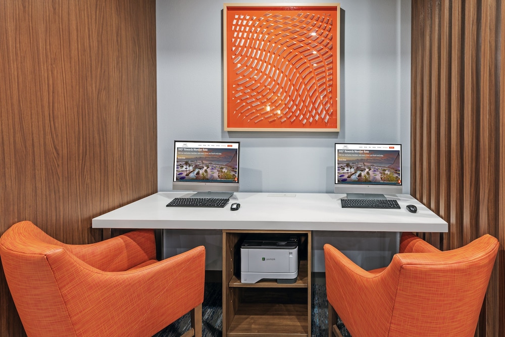 Holiday Inn Express & Suites - Houston SW - Rosenberg, an IHG Hotel 35/46