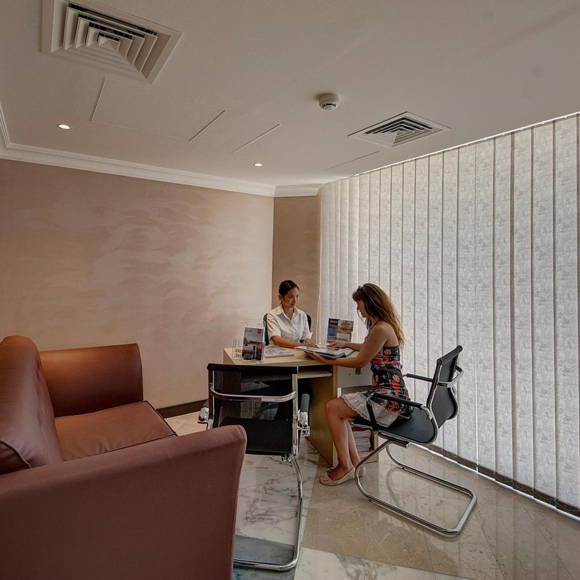 Ajman Beach Hotel 28/49