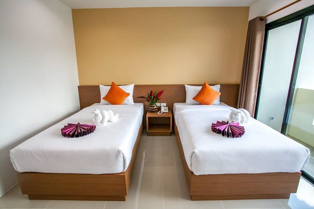 Wanarom Residence Hotel 42/52