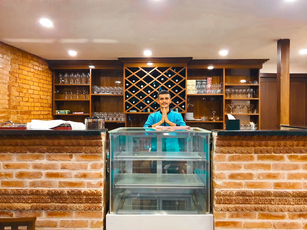 Kathmandu Aagantuk Hotel 24/33
