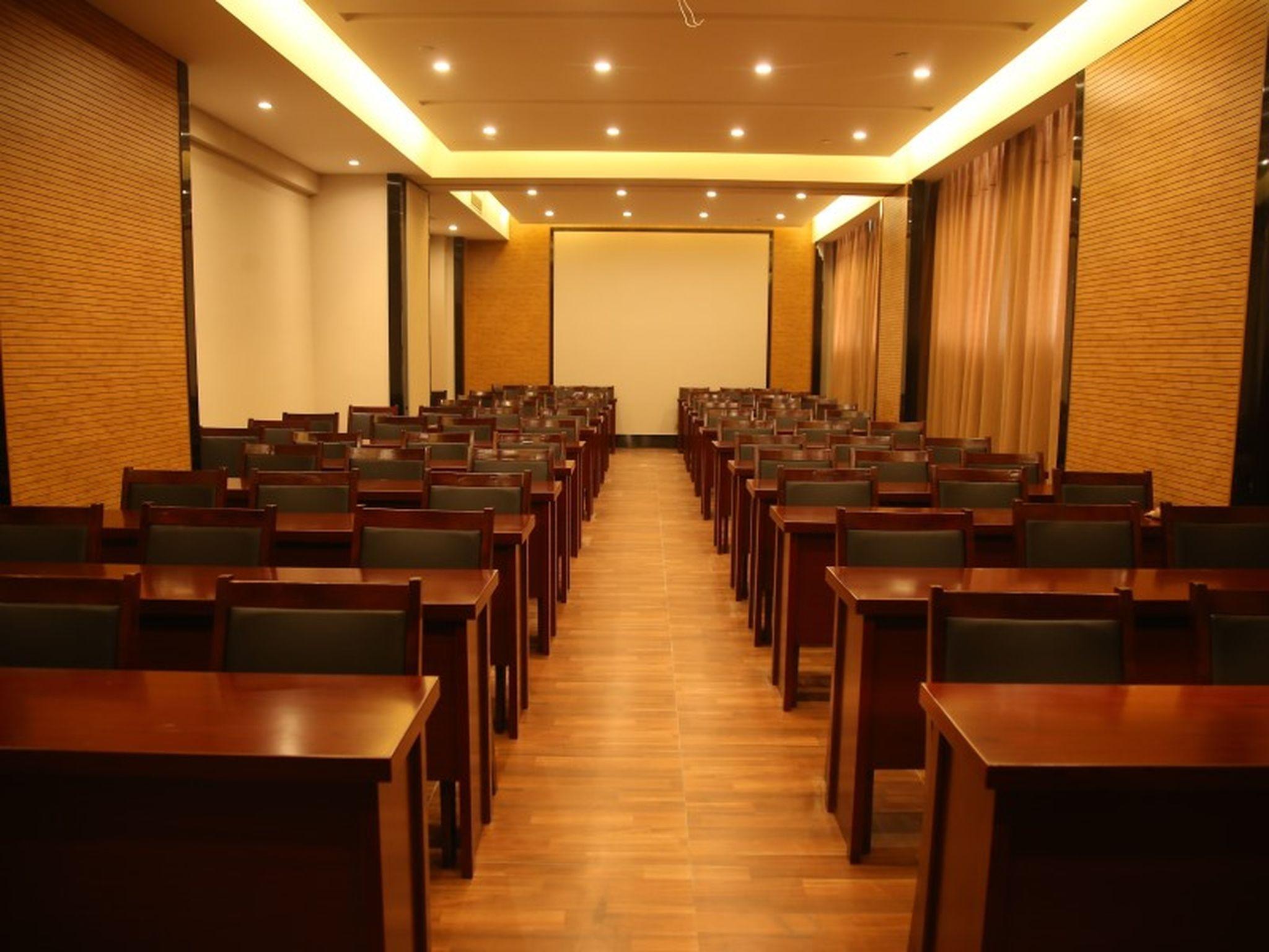 GreenTree Inn Suzhou Yongqiao District Jinhai Avenue Branch 20/21