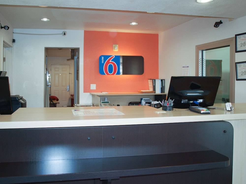 Motel6 Carson City, NV 12/66