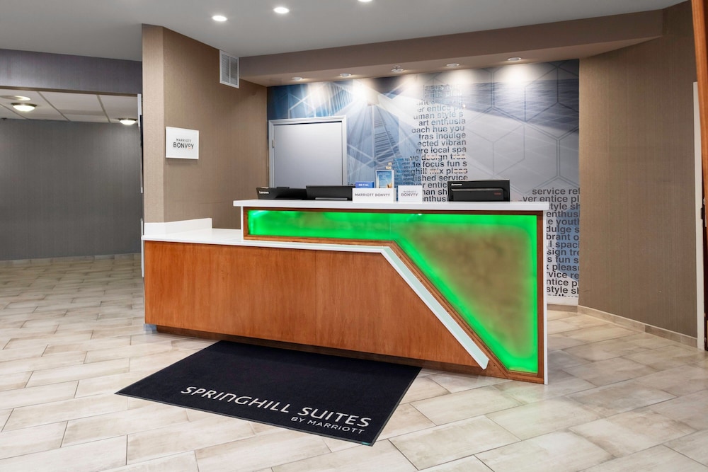 Lobby at Springhill Suites By Marriott Baton Rouge South, BATON ROUGE - LA