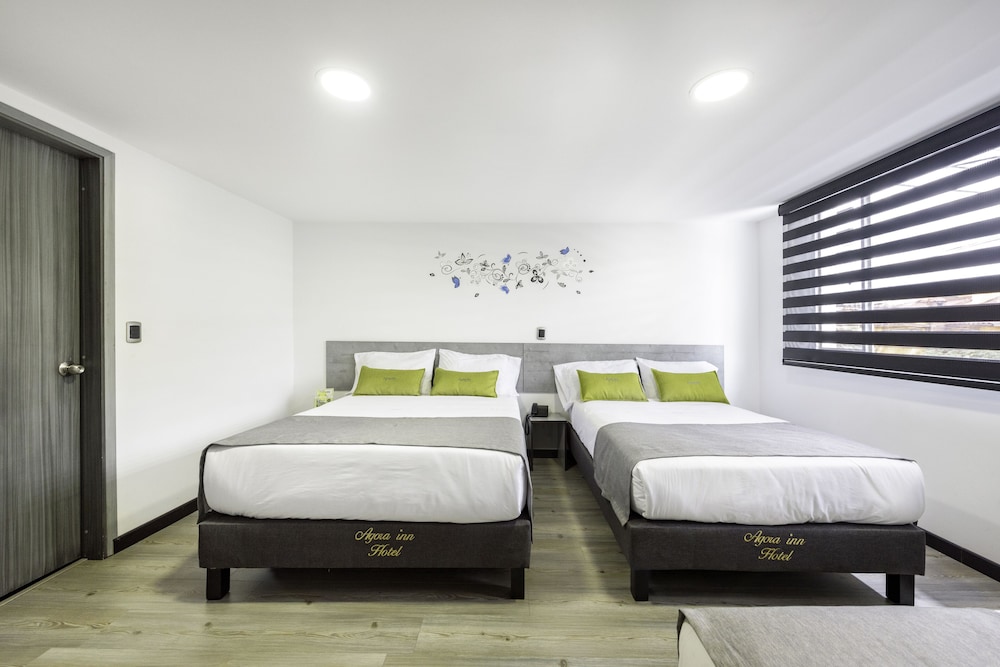 Room, Triple, 1 Double and 1 Single Bed, Private Bathroom