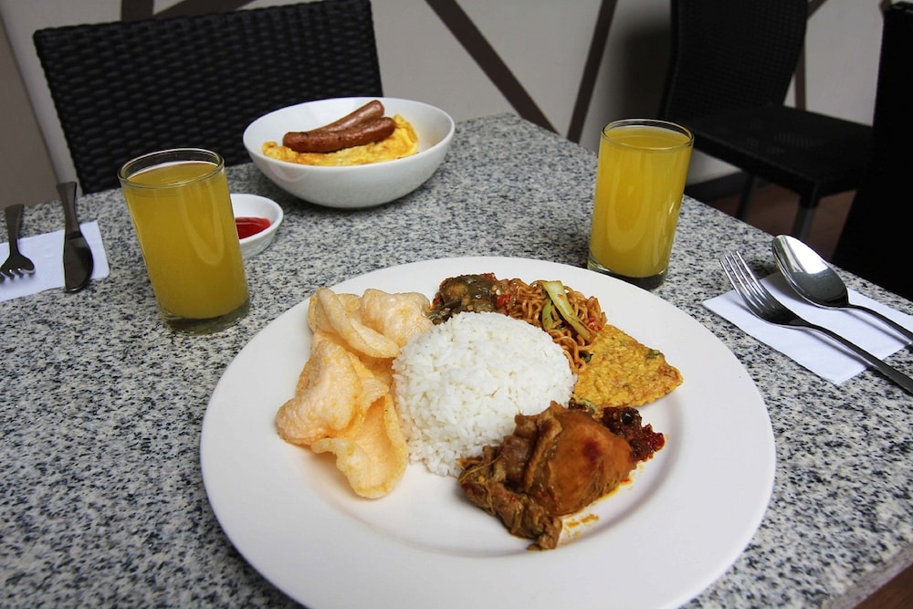 Choice Stay Hotel Denpasar Ex Cozy Stay Simpang Enam 44/65