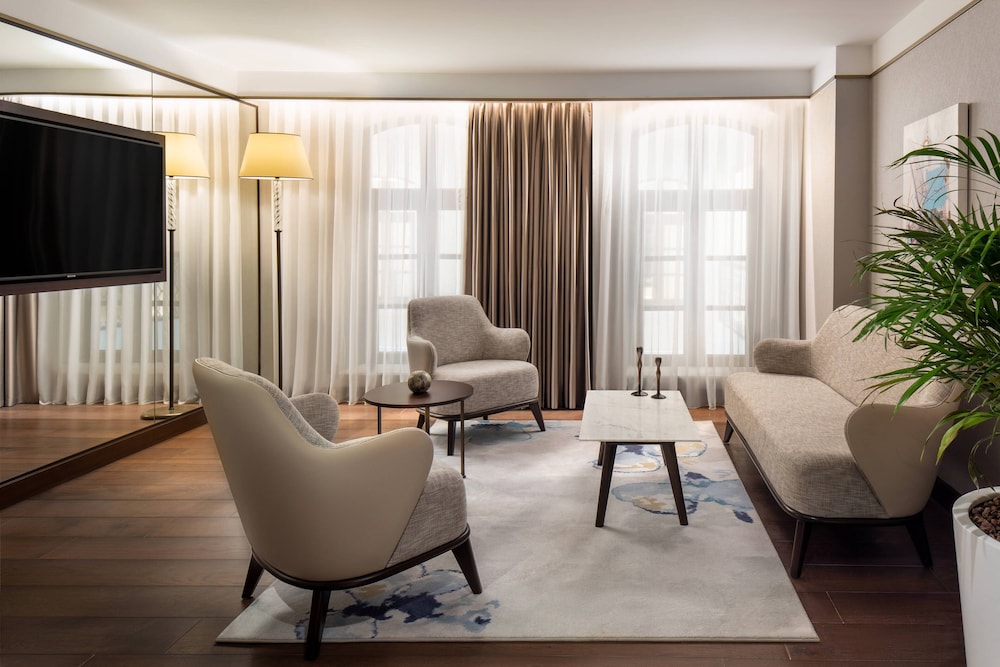 Jw Marriott Istanbul Bosphorus 29/43