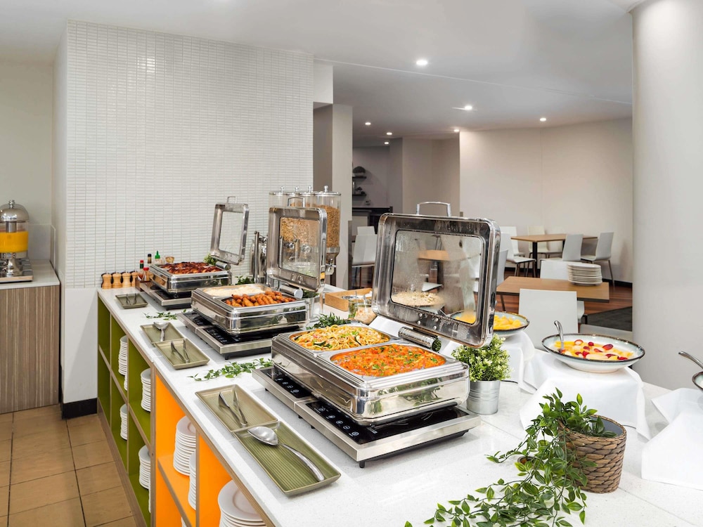 Mercure Melbourne City Centre 38/59