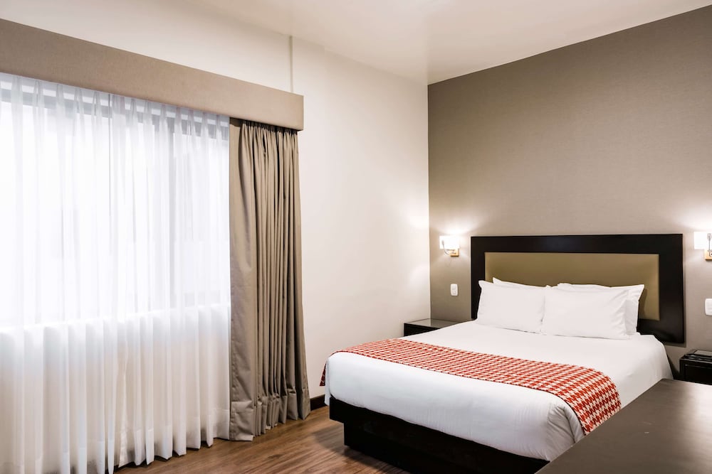 Room, King Bed