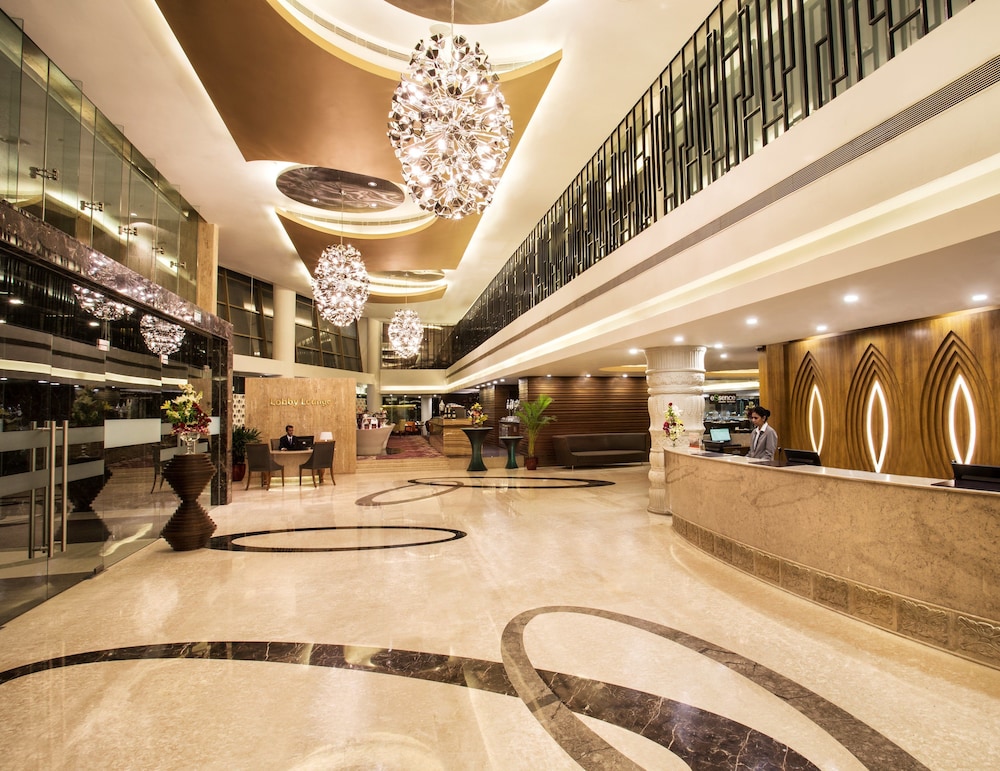Crowne Plaza Ahmedabad City Centre 5/70