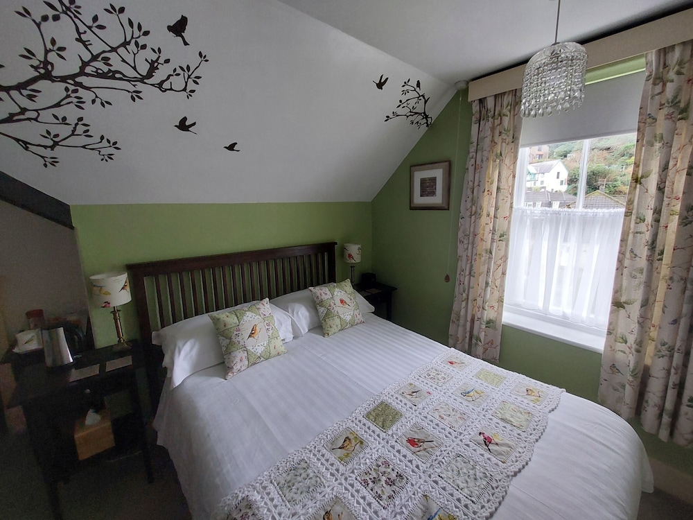 The Denes Guest House 7/50