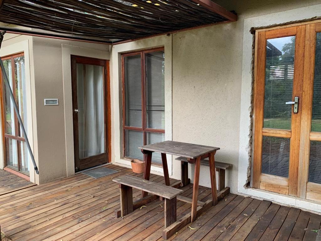 Mabalingwe Elephant Lodge 256a 31/48