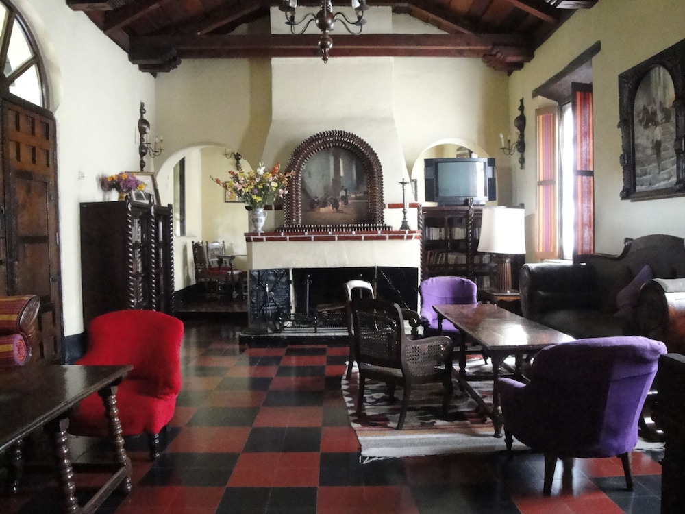 Mayan Inn 54/64