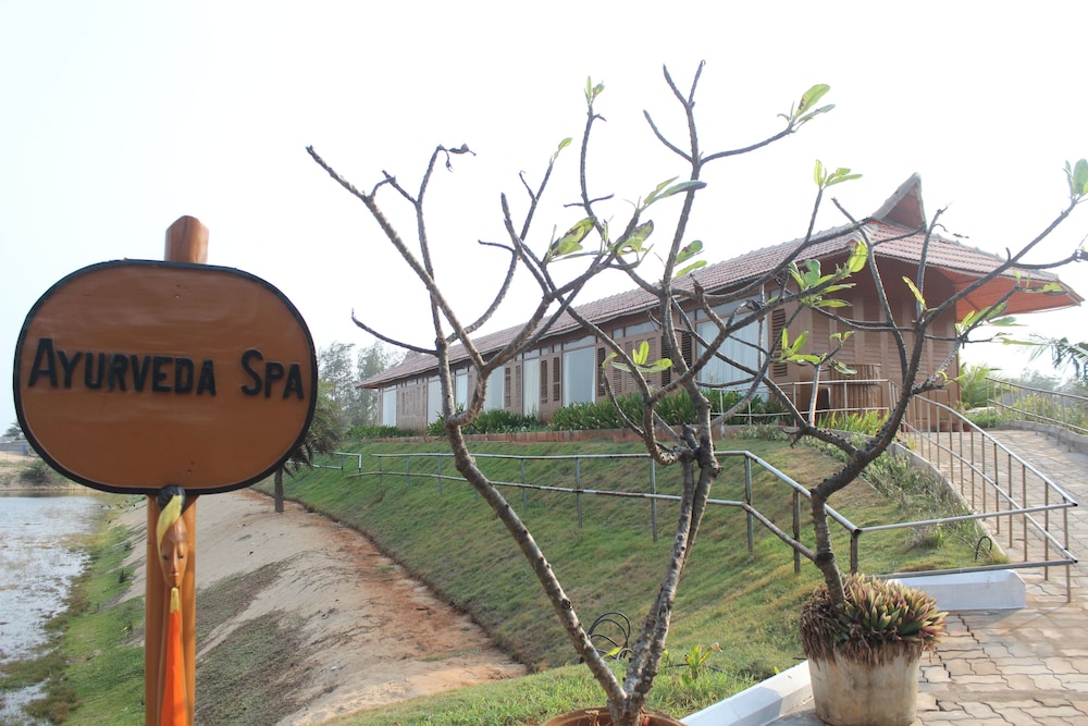 CHARIOT BEACH RESORT 27/50