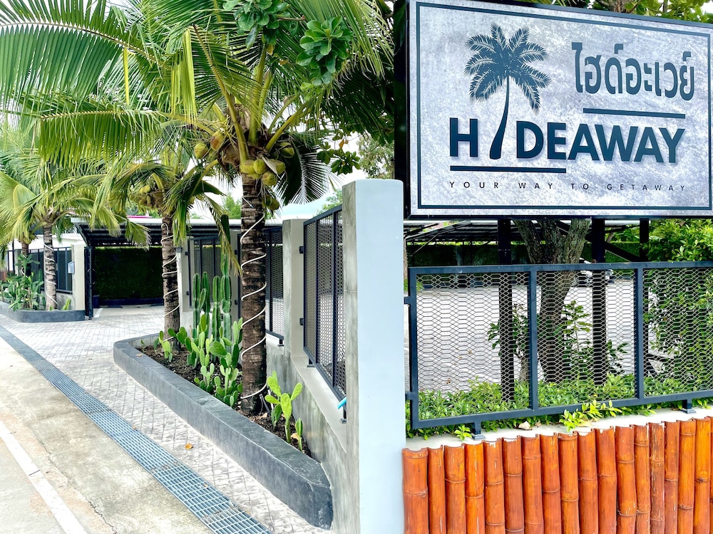 Hideaway Resort 2/32