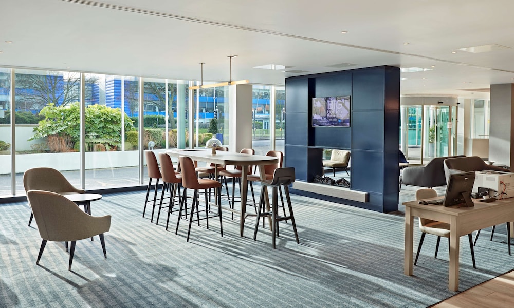 HYATT PLACE LONDON HEATHROW AIRPORT 52/77