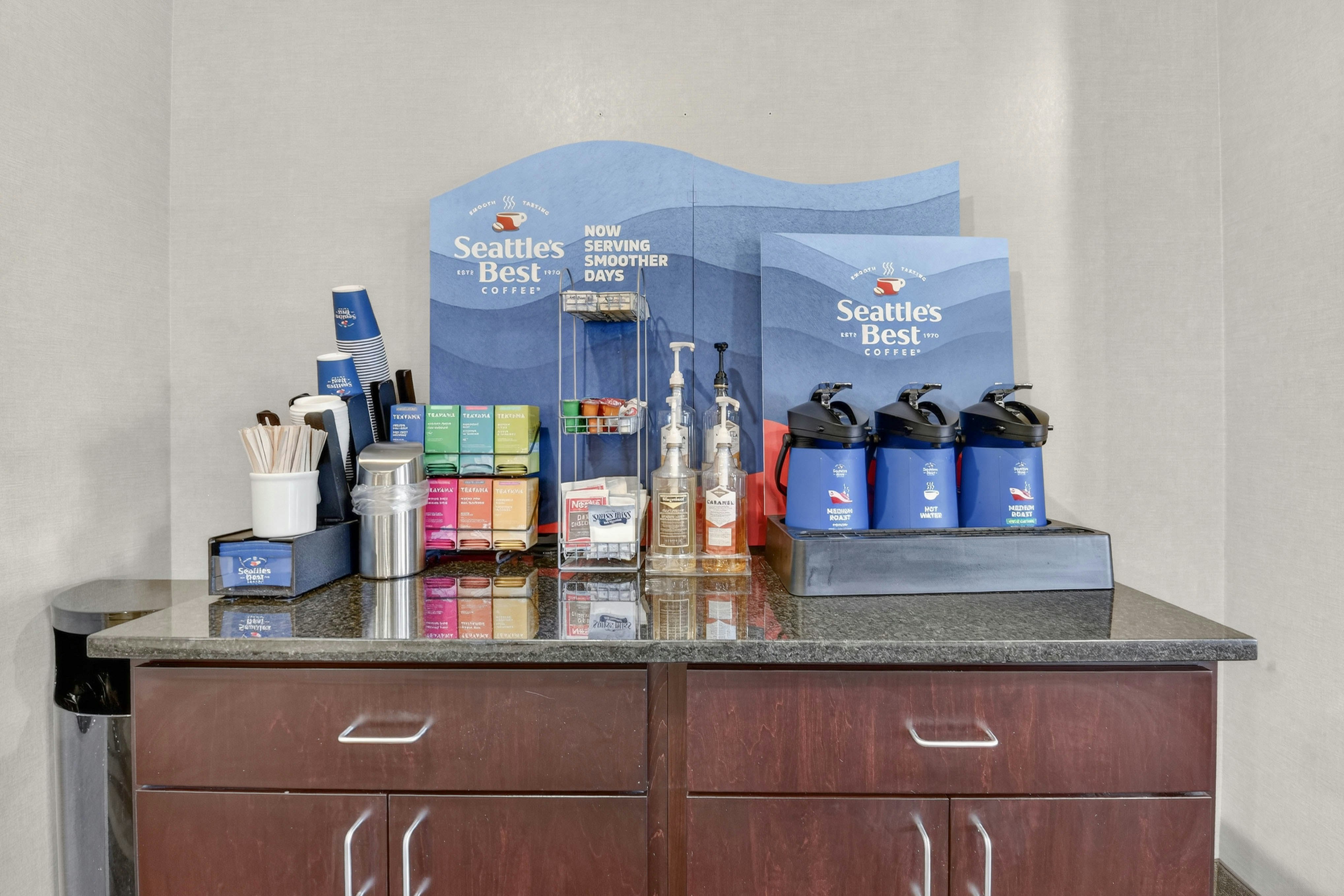 Cobblestone Hotel & Suites - Eaton, OH 2/50
