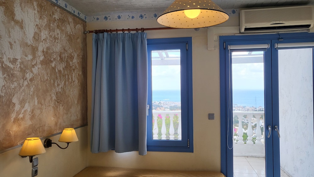 Korifi Suites Collection 34/50