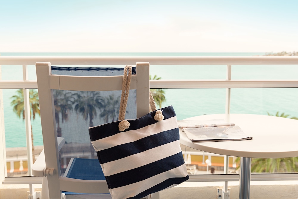 Servatur Green Beach 4/50
