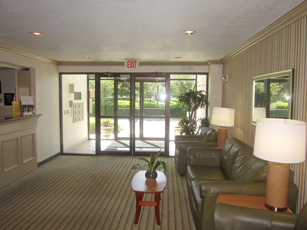 Candlewood Suites Jacksonville Southpoint by IHG 46/70