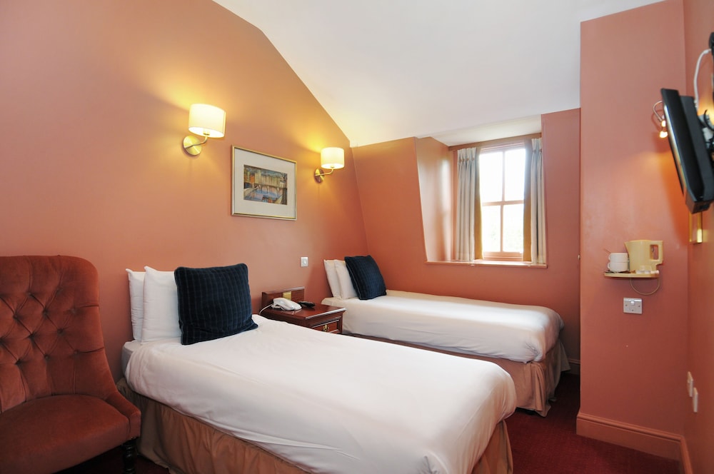 Castleton Hotel 20/61