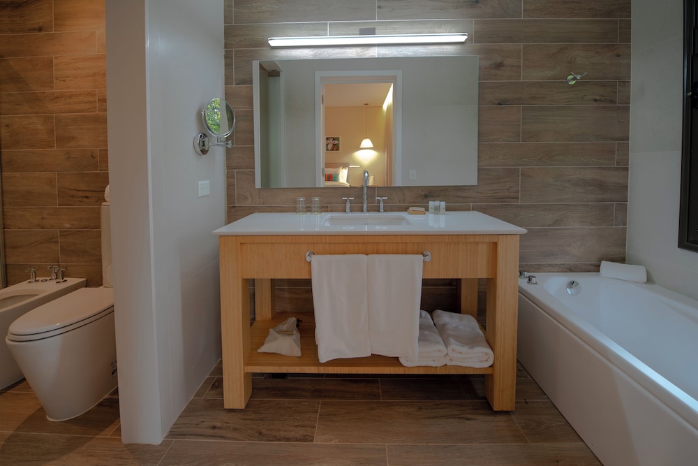 Junior Suite, Studio, King Bed, Sofa، Iguazu Jungle Lodge 2/2