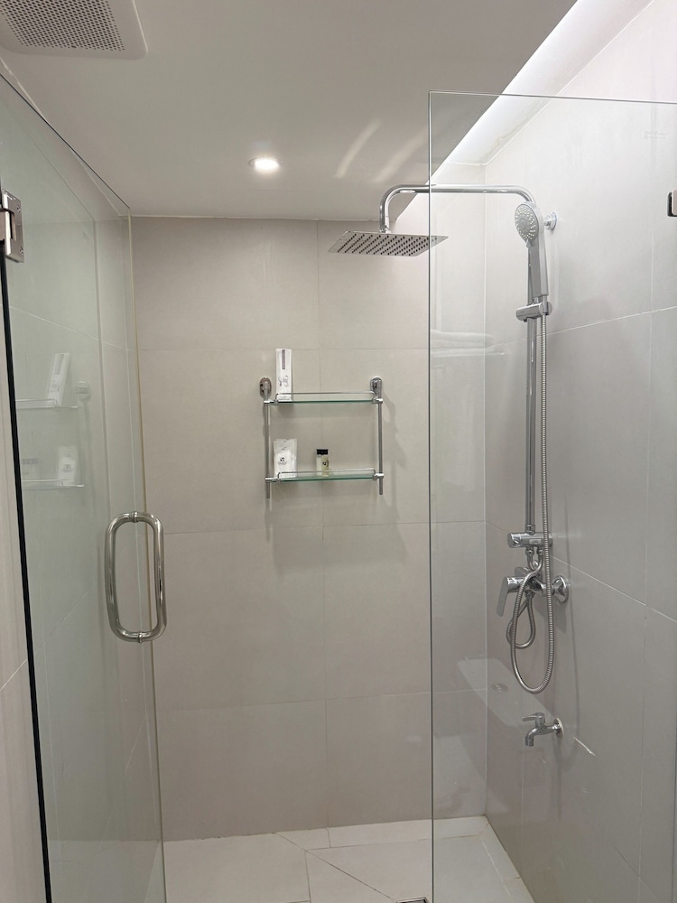Viva Hotel Songkhla 66/66