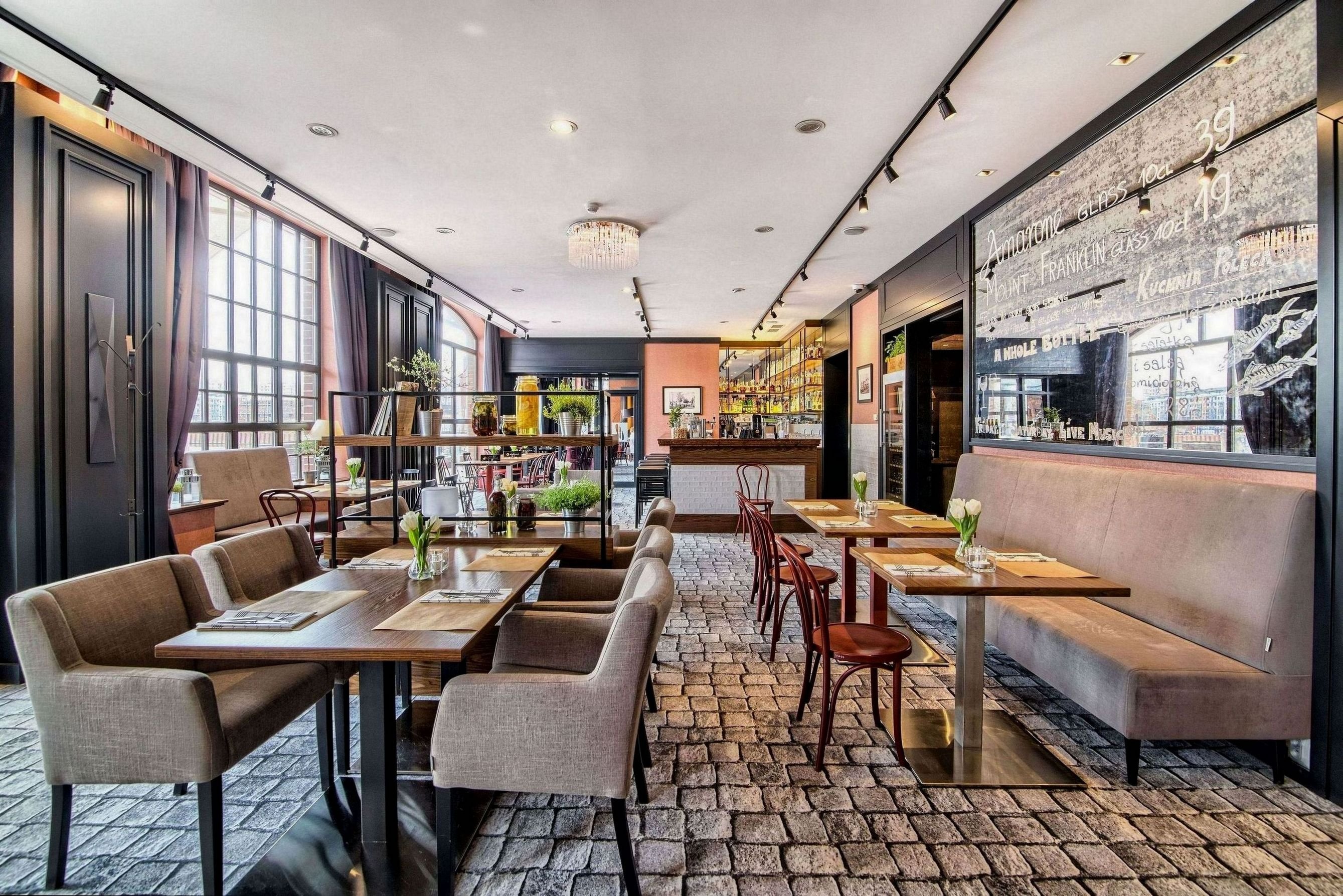 Hanza Hotel 30/44