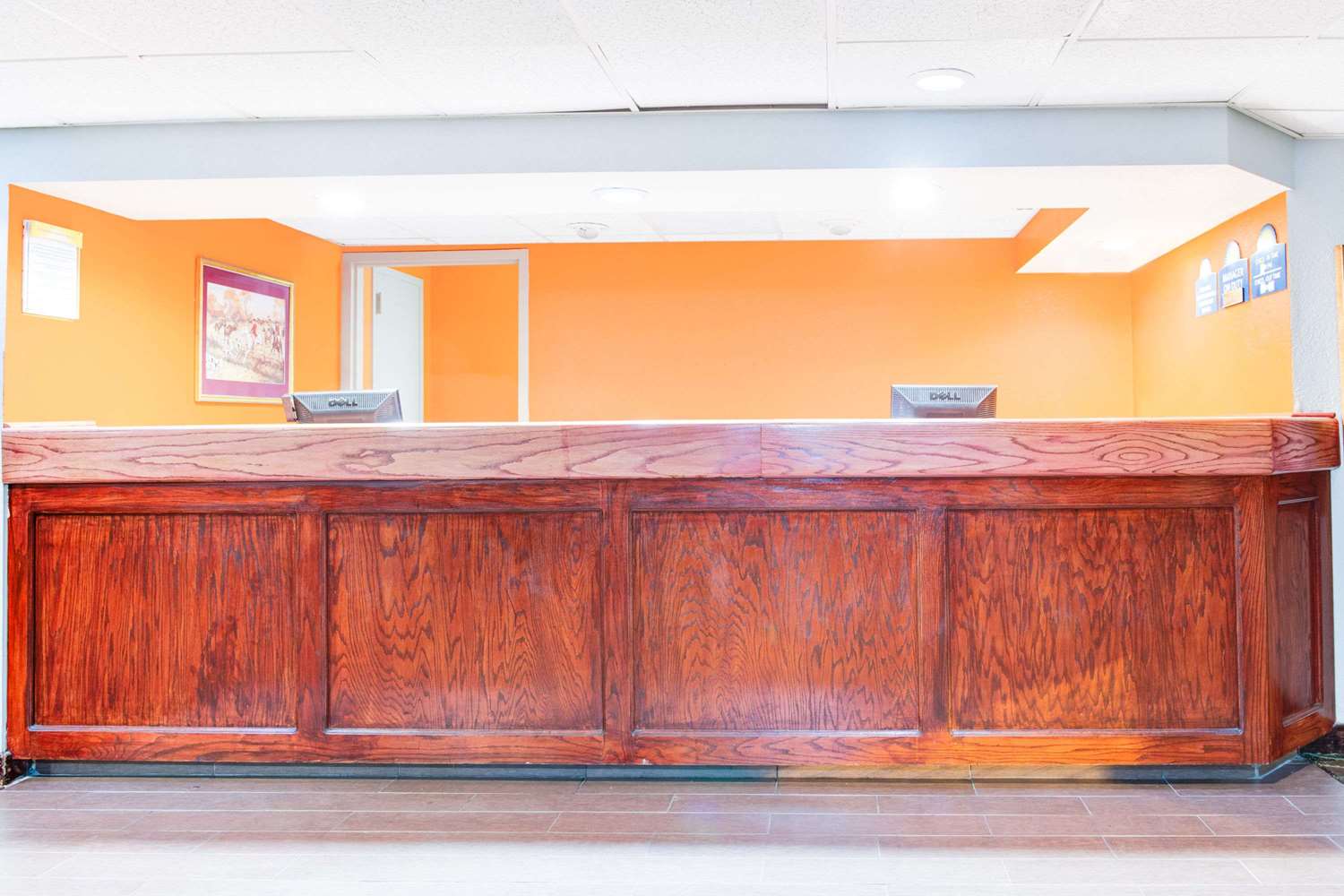 Days Inn by Wyndham Greenville MS 13/44